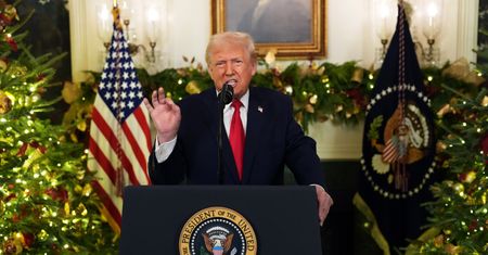 Trump: Ameryka znów staje się wielka. Dane mówią co innego