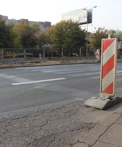 Wróci przejście przez al. Solidarności i przystanek Rzeszotarska!