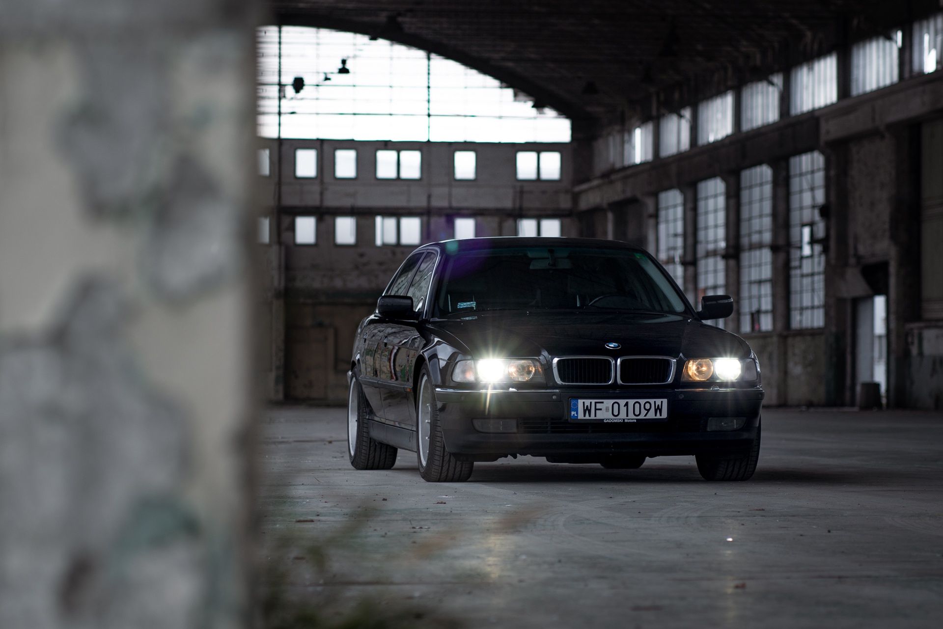 BMW Serii 7 E38