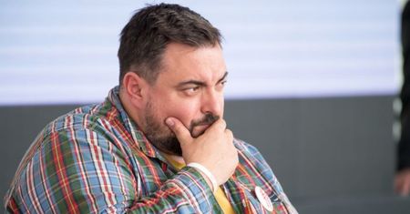 Tomasz Sekielski po zmniejszeniu żołądka schudł już 30 kg. "Jedzenie było MOIM UZALEŻNIENIEM"