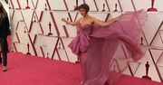Oscary 2021. Zobaczcie jak gwiazdy prezentowały się na czerwonym dywanie