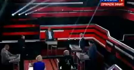 Propagandyści z Rosji dyskutują, jak "złamać Europę"
