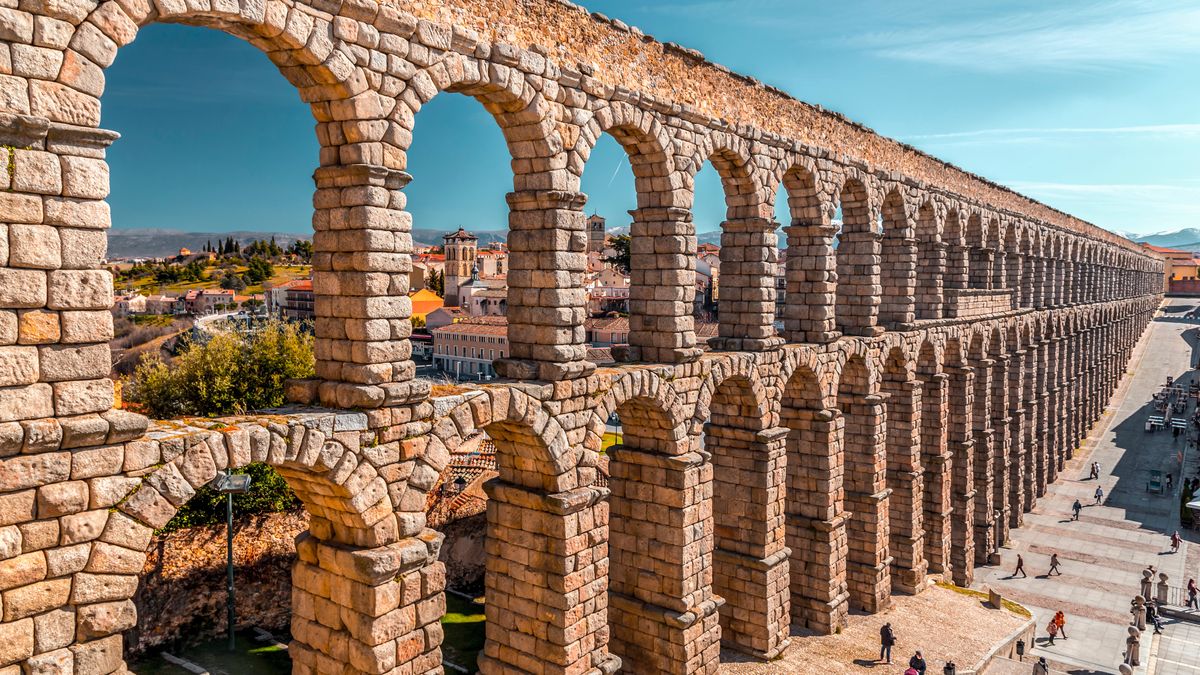 Segowia to miejsce uwielbiane przez turystów