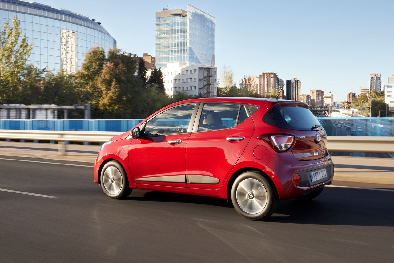 Te modele Polacy kupują chętniej prywatnie niż na firmy. Głównie azjatyckie