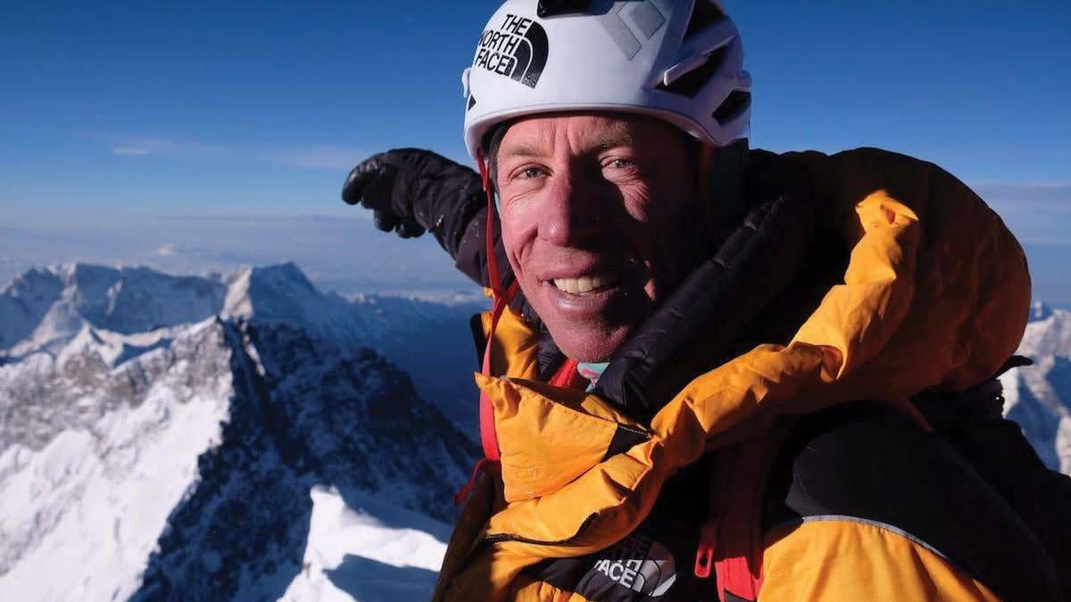 Jum Morrison zjechał z Mont Everestu na nartach