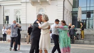 Milonga przy radomskich fontannach. Wielu chętnych uczyło się tanga