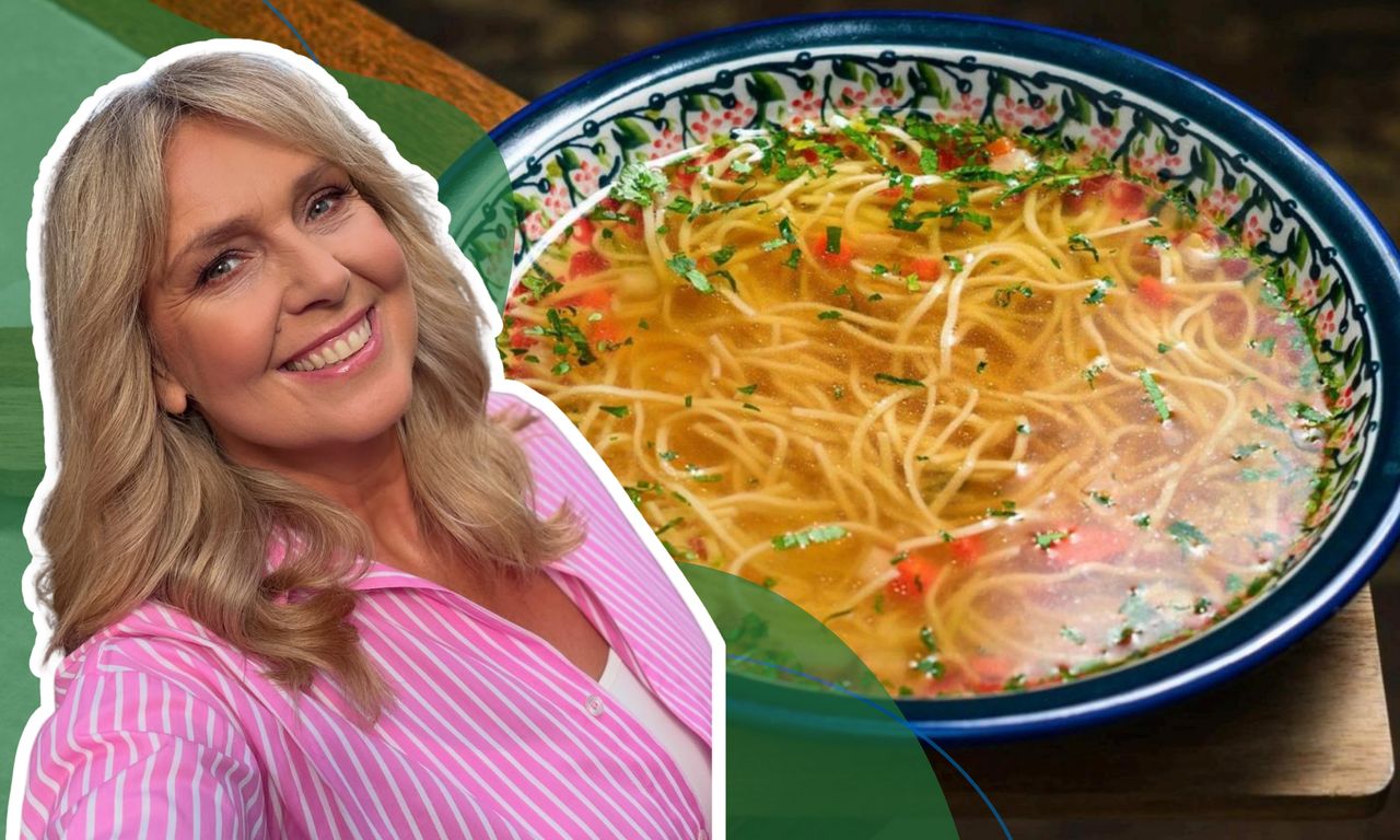 Ewa Wachowicz poleca rosół z drobnym makaronem krajanka