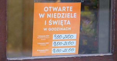 Czy w poniedziałek są otwarte sklepy? Handel w Święto Niepodległości 11 listopada 2024 [GODZINY OTWARCIA]