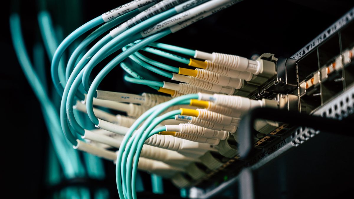 Przełącznik światłowodowy