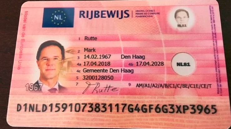 Nielegalny dokument z Polski, a na nim dane premiera Holandii.
