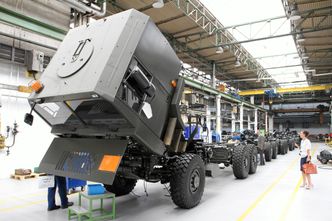 Legendarny Jelcz poza Jelczem. Burmistrz: jestem zaskoczony