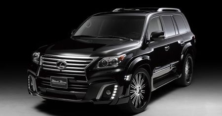 Lexus LX od Wald International - czarny bizon w natarciu