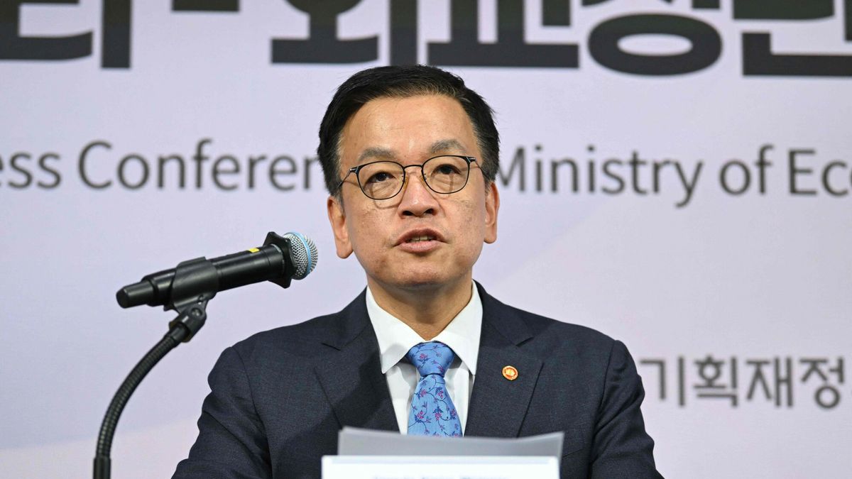 Minister finansów Korei Płd. przejął obowiązki głowy państwa