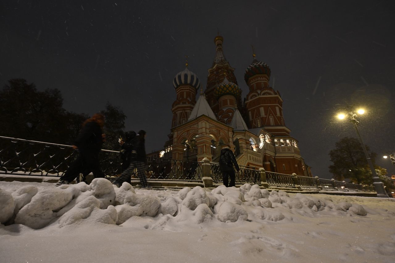 The Russians report a drone over Moscow.