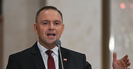 Nowy pomysł Nawrockiego. Padła data szczytu medycznego
