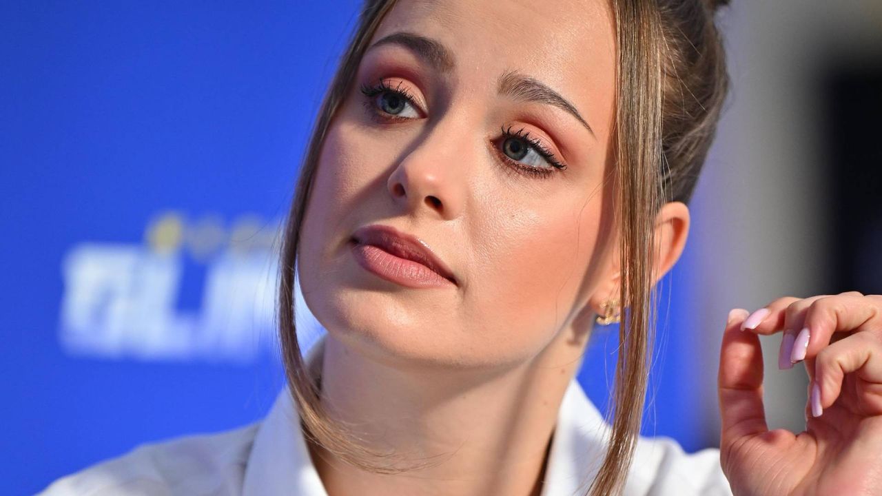 TYLKO U NAS! Nowa "Rodzinka.pl" zebrała cięgi od widzów. Gąsiewska przerwała milczenie [WIDEO]