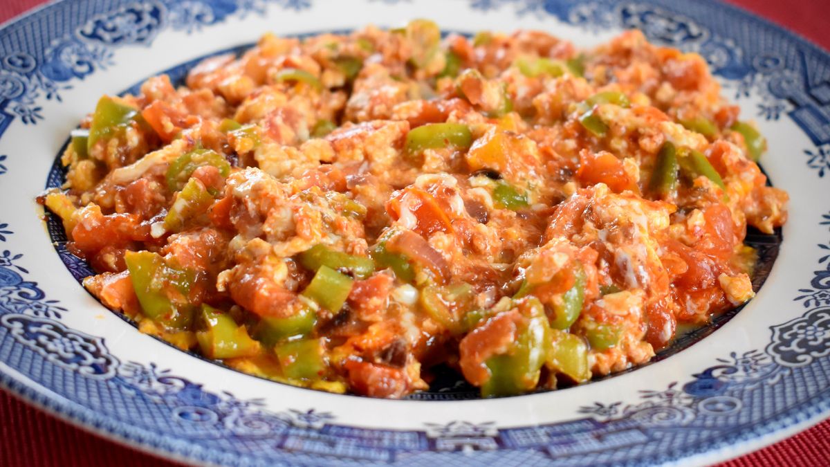 Tureckie śniadanie z jajek