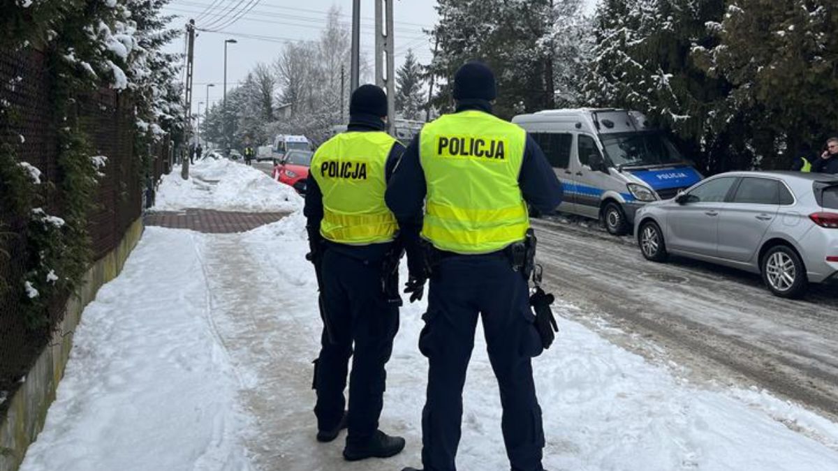 wpwiado policja radiowóz obława 