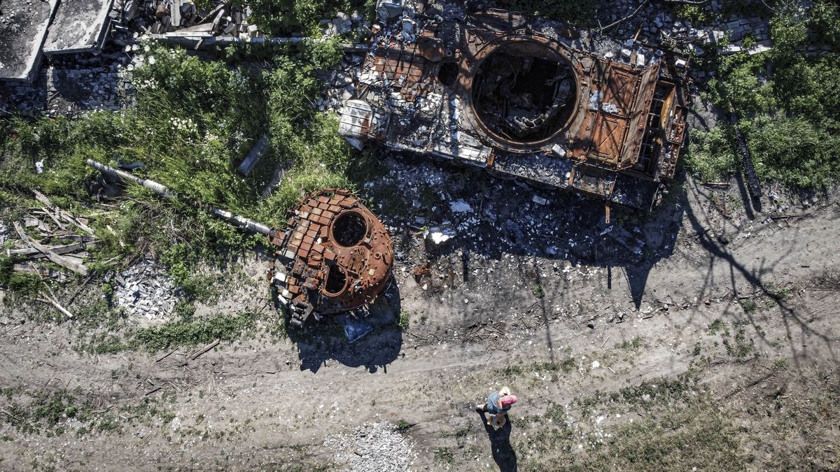 KHARKIV, UKRAINE - JUNE 27: An aerial view of a destroyed tank after recent shelling in the village of Mala Rohan, Kharkiv, Ukraine on June 27, 2022. (Photo by Metin Aktas/Anadolu Agency via Getty Images)