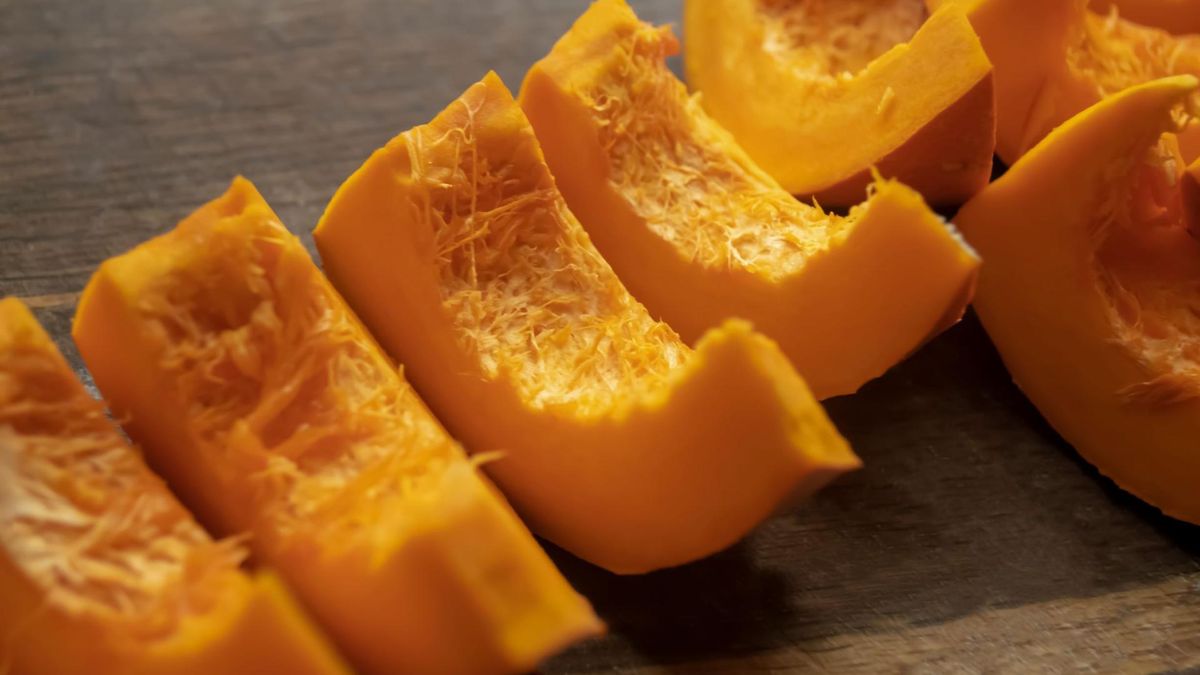Dynia piżmowa jest niskokaloryczna i pełna ważnych składników odżywczych.