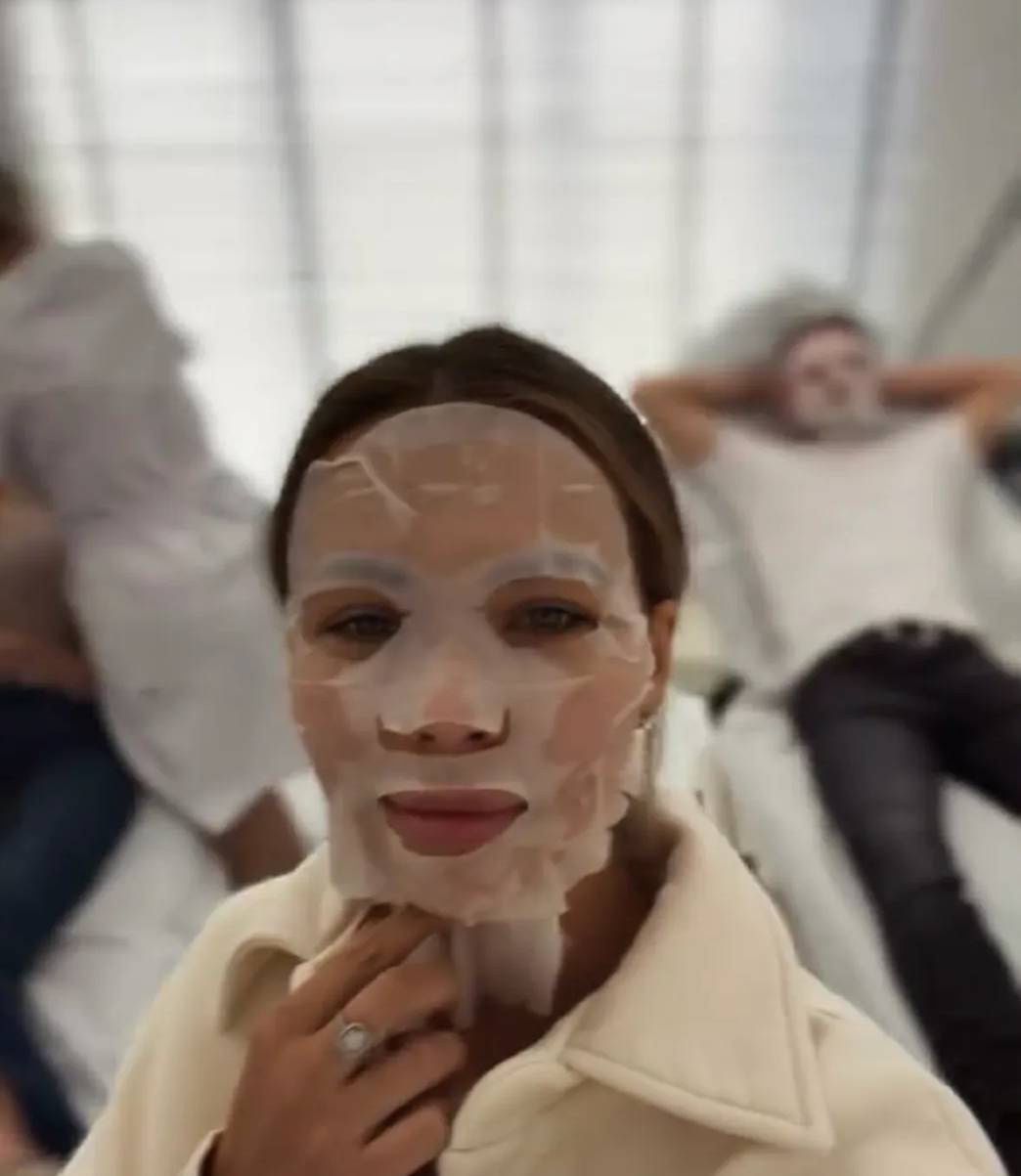 Kubicka pojechała grupowo na botoks