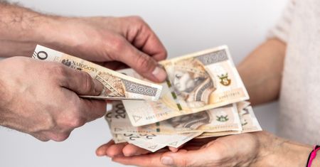 5000+ dla małżeństw? Niektórzy mieliby dostać jeszcze więcej