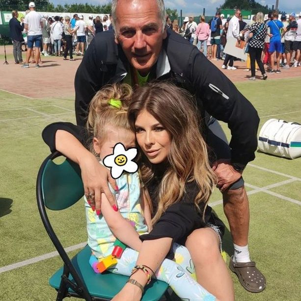 Karol Strasburger z żoną i córką