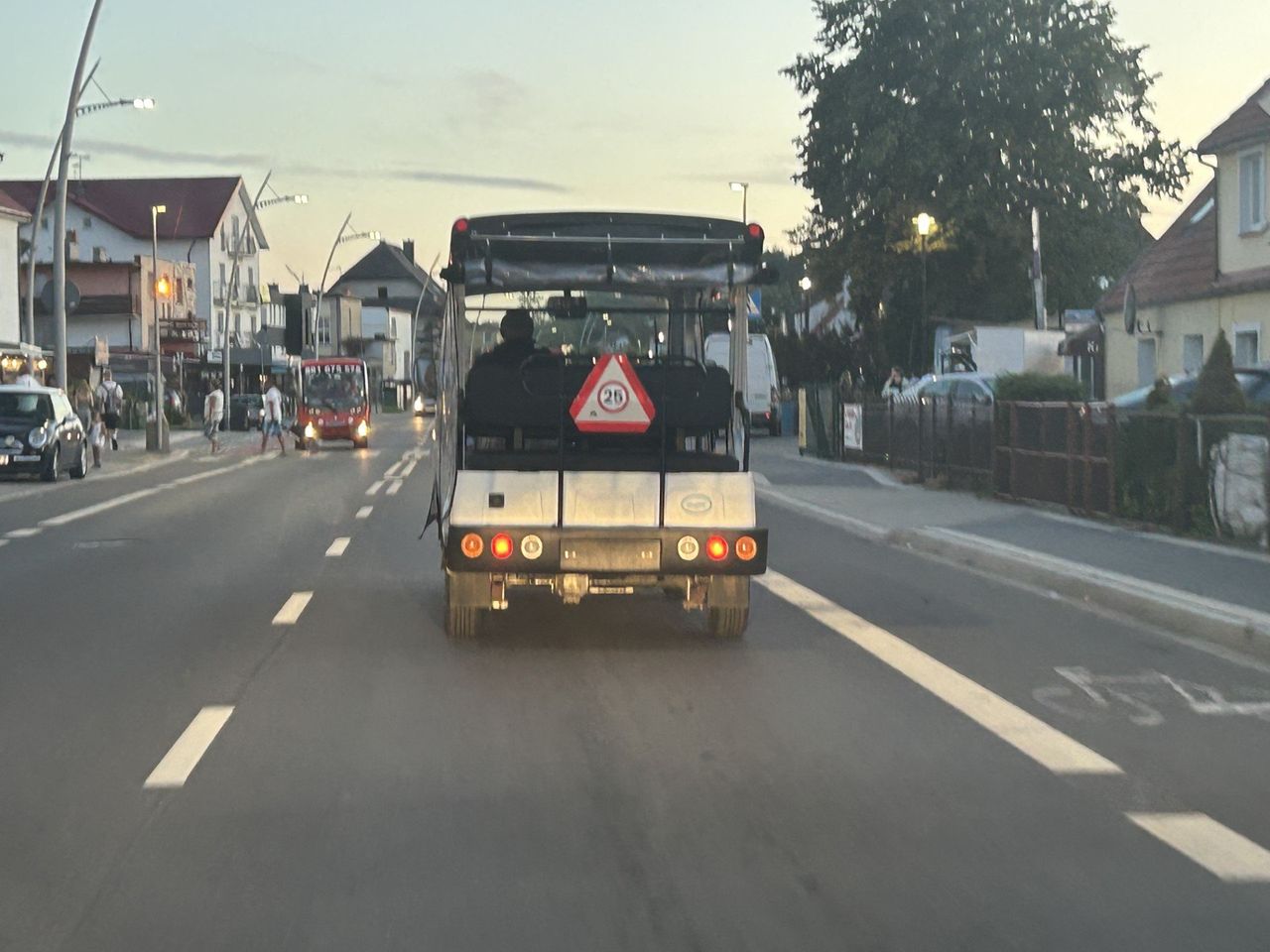 Wczasowicze pytają o nadmorskie meleksy. "Czy wszystko z nimi w porządku?"