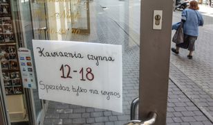Odmrażanie gospodarki. Feluś: "Czy można wypić kawę przez dziurkę w masce?" [OPINIA]