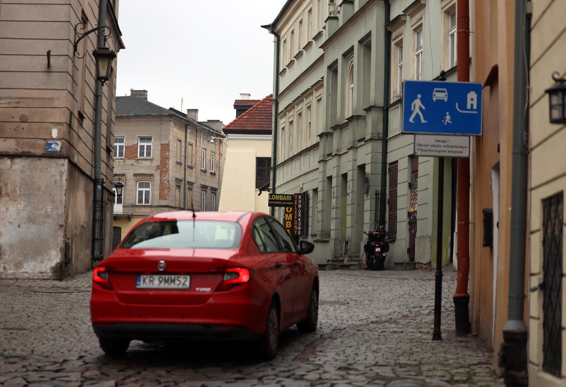 W tych miejscach w Lublinie dostajemy najwięcej mandatów za złe parkowanie.