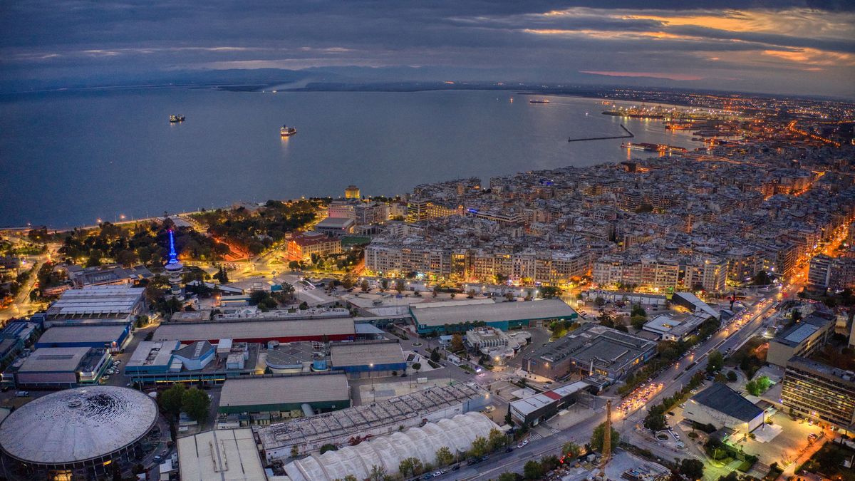 Grecja wprowadziła godzinę policyjną