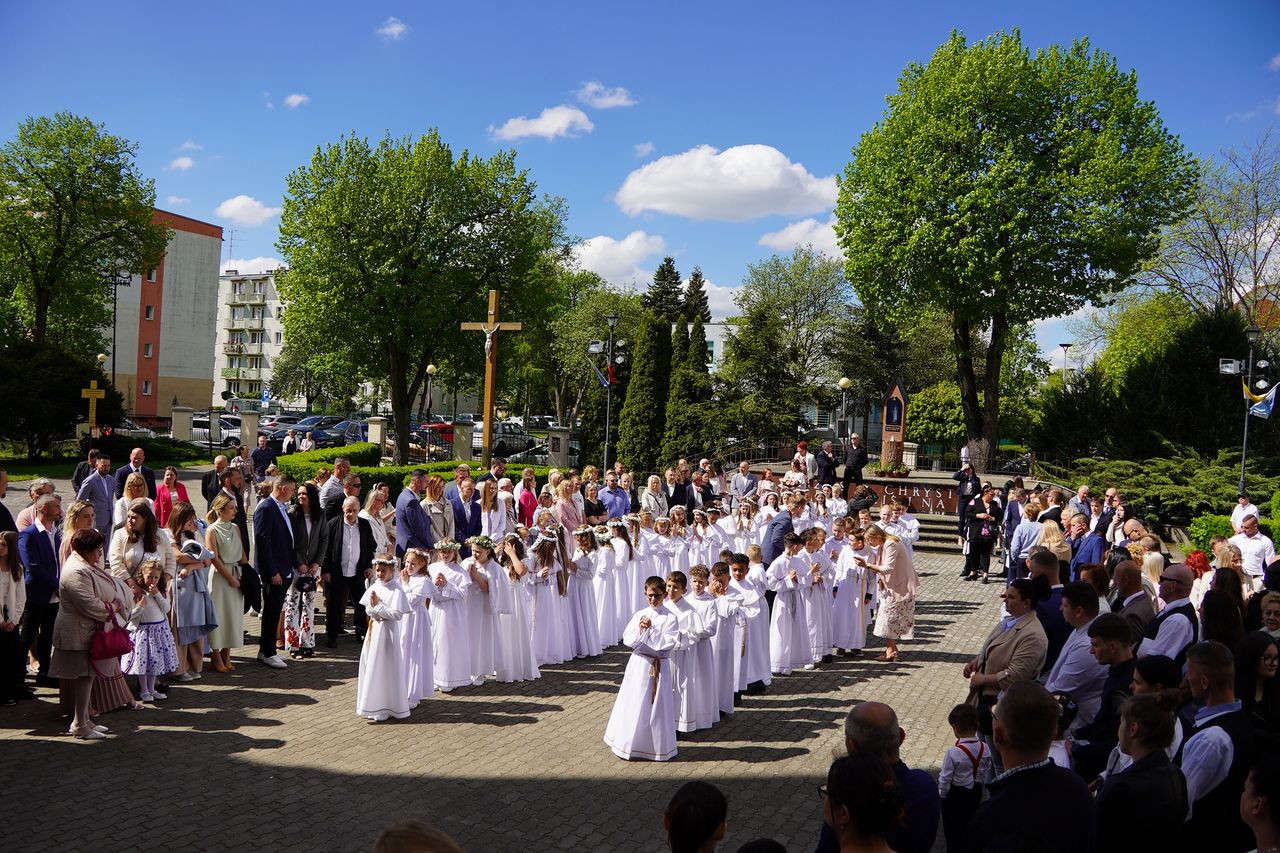 Pierwsza Komunia Święta w Parafii  pw. Świętej Rodziny w Pile