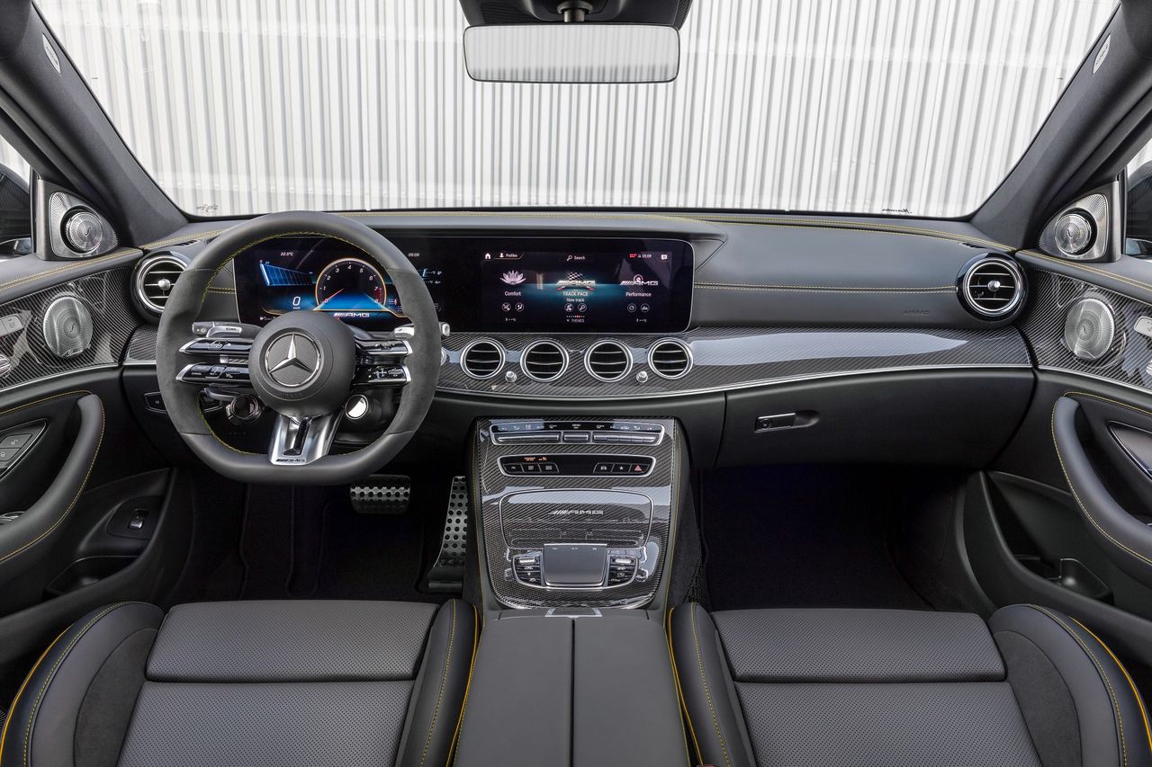 Mercedes-AMG E63 S 4MATIC+ (2020) (fot. Daimler AG)
