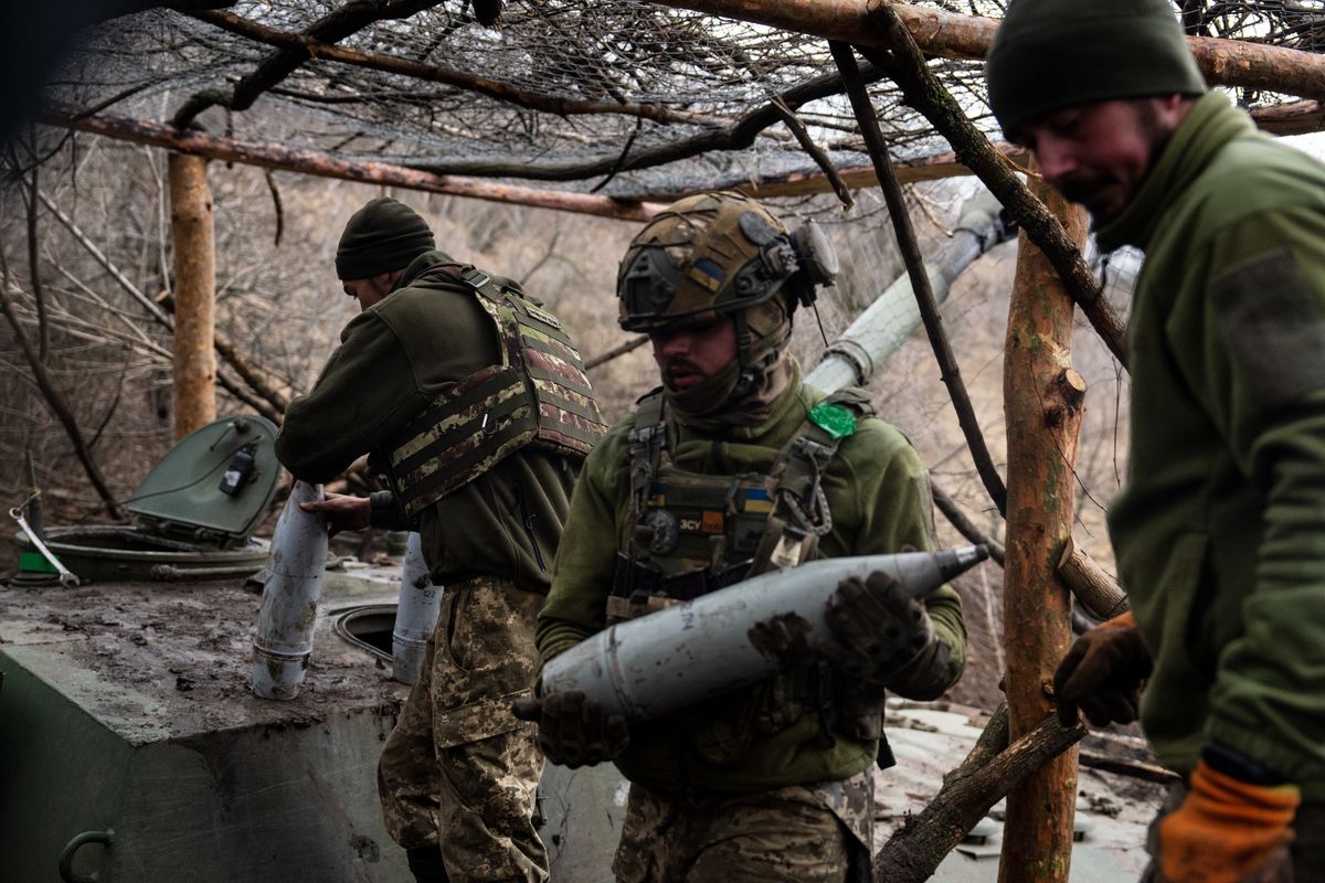 Ukraińscy żołnierze z 80. brygady bronią Bachmutu. Wszystko wskazuje na to, że sytuacja wkrótce może ulec zmianie