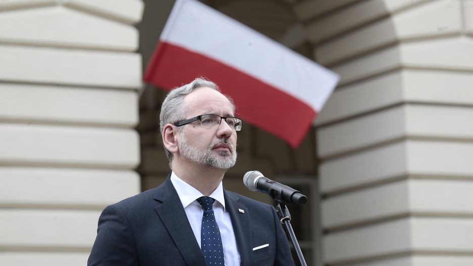 Adam Niedzielski o obostrzeniach i obowiązkowych szczepieniach przeciwko COVID-19