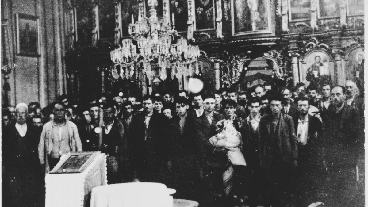 Zbrodnie chorwackich ustaszy, czyli historia zdjęcia Serbów z Gliny 1