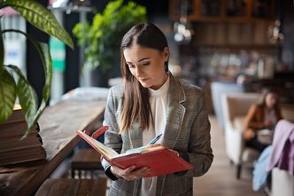 Studia inne niż wszystkie. Z dyplomem Executive MBA podniesiesz swoje kompetencje i zarobki