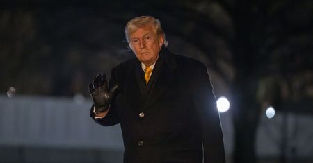 Trump naciska na Iran. "Miejmy nadzieję, że będą bardziej rozsądni"
