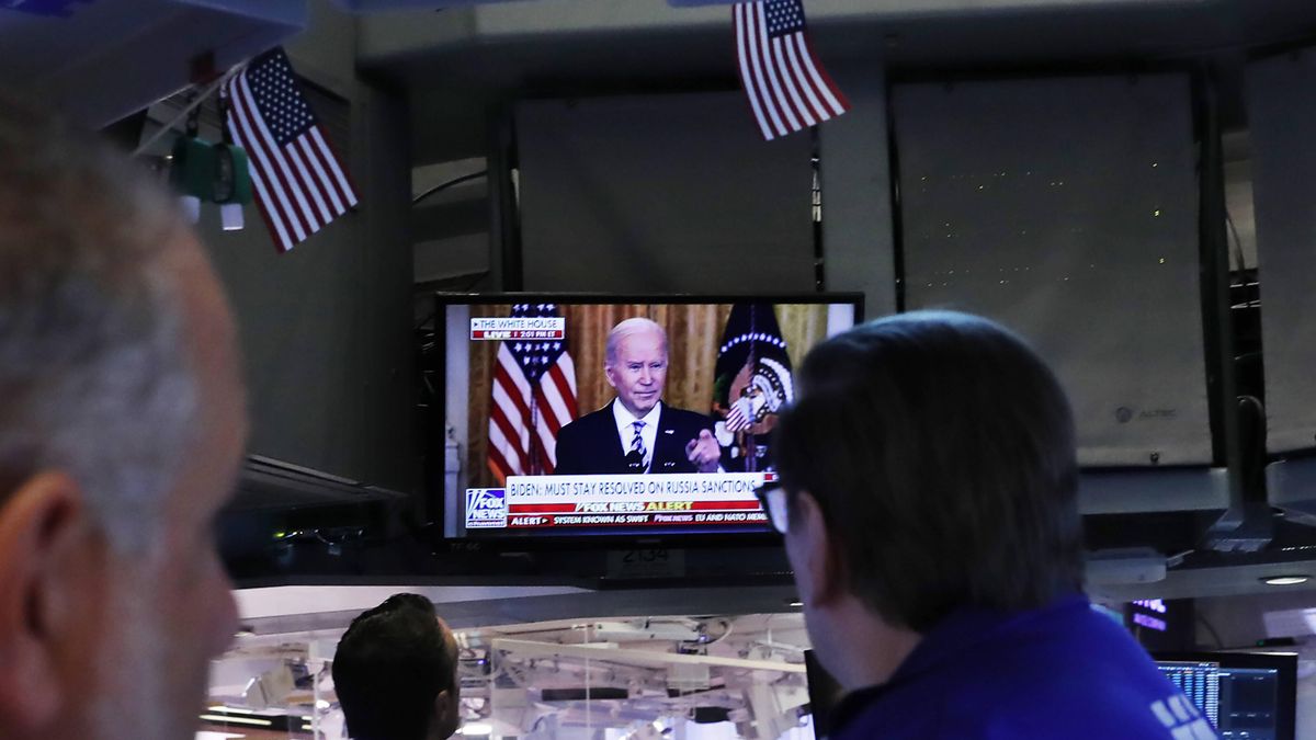 Wall Street dotknęły duże spadki cen akcji