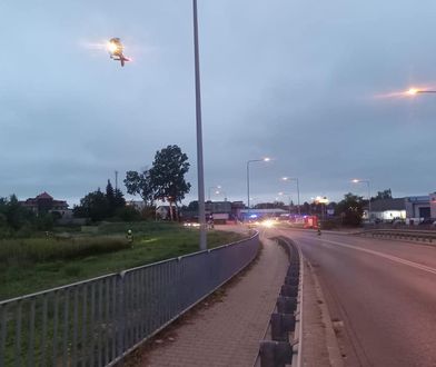Nie było karetki, więc wezwali śmigłowiec. Dokonali makabrycznego odkrycia