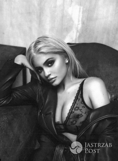 Kylie Jenner w bieliźnie