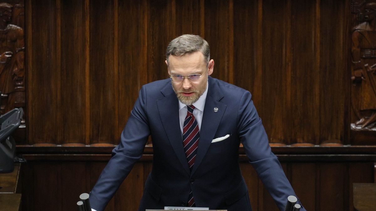 Zbigniew Bogucki
Warszawa, 27.02.2026. Szef Kancelarii Prezydenta RP Zbigniew Bogucki na sali obrad Sejmu, 27 bm. Sejm przyjął uchwałę, która głosi, że Izba, wybierając sędziowski skład do KRS, uwzględni wyniki wyborów dokonanych przez sędziów. (sko) PAP/Paweł Supernak
Paweł Supernak
10 10. X kadencja kadencji, obrady, obrady Sejmu, polityk, polityka, posiedzenie, sala obrad, sala plenarna, sala posiedzeń, sejm, sejmu