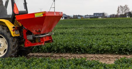 Dopłaty do nawozów i paliwa. Decyzja z UE
