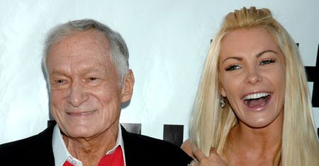 Hefner kazał jej podpisać intercyzę!