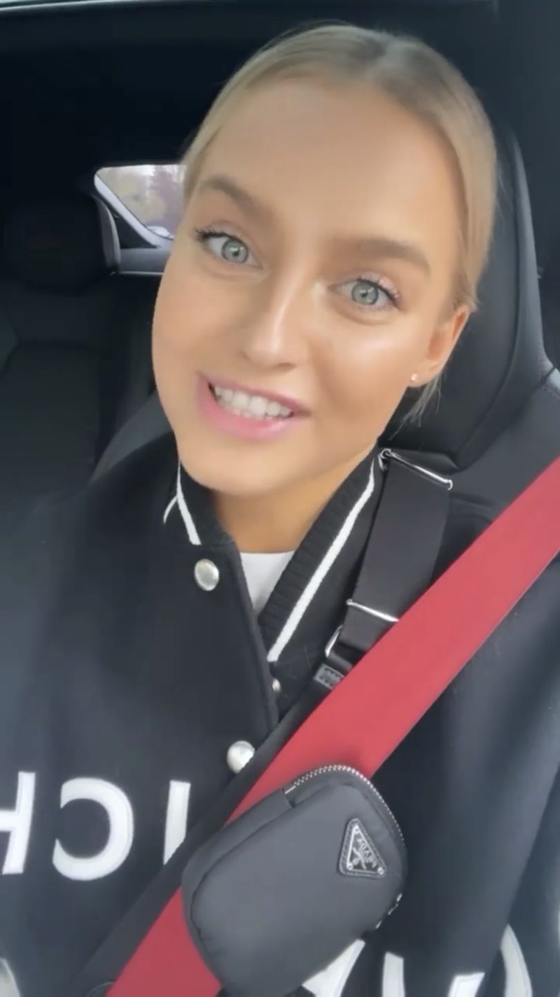 Karolina Pisarek poucza Pudelka