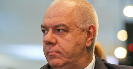 Wykształcenie Jacka Sasina. Minister rządu PiS może pochwalić się wyjątkowo BOGATYM życiorysem