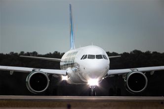 Koniec operacji USA? Loty amerykańskich linii nad Karaibami wznowione