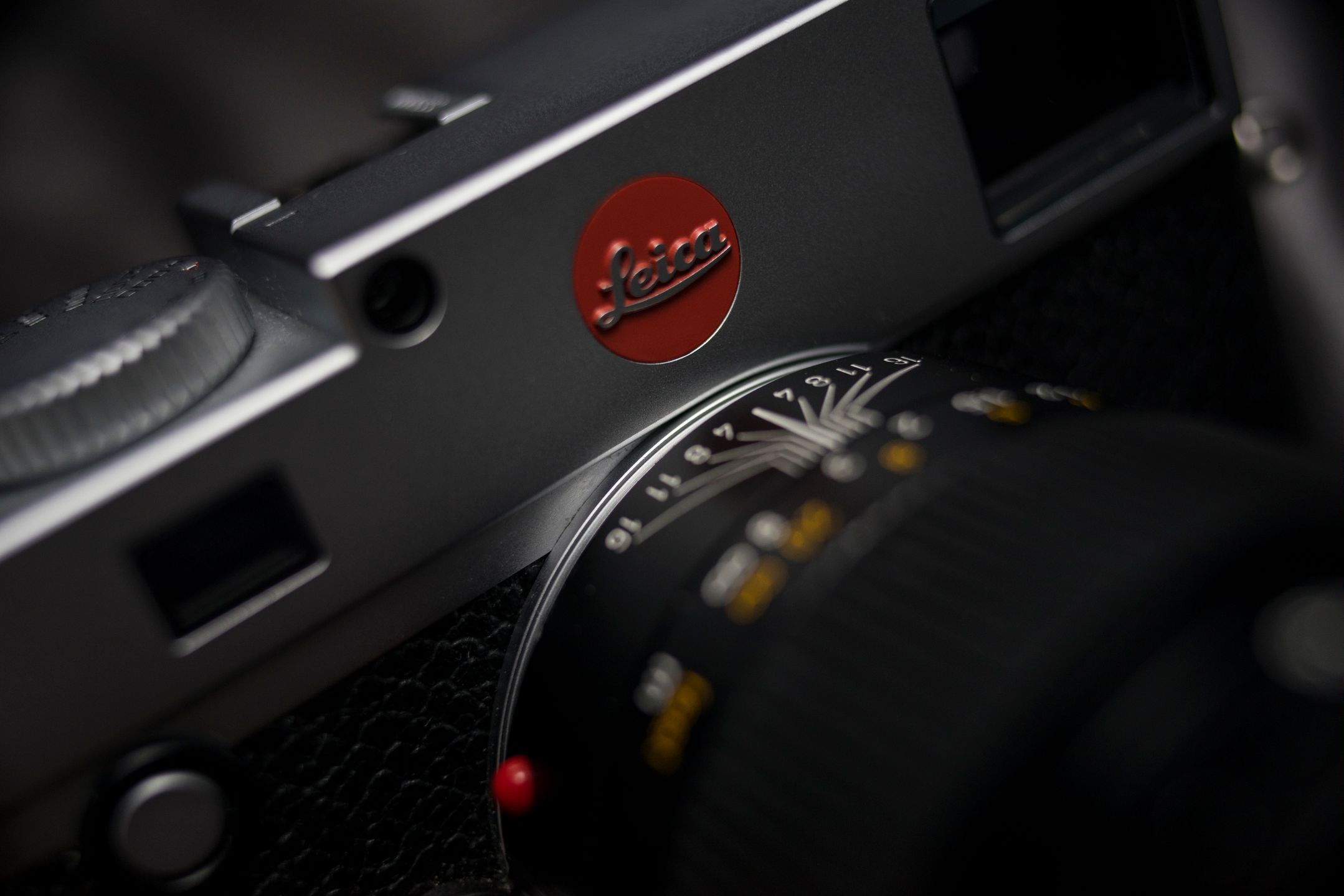 Leica M Typ 240 - klasyczne połączenie elegancji z nowoczesną technologią 8