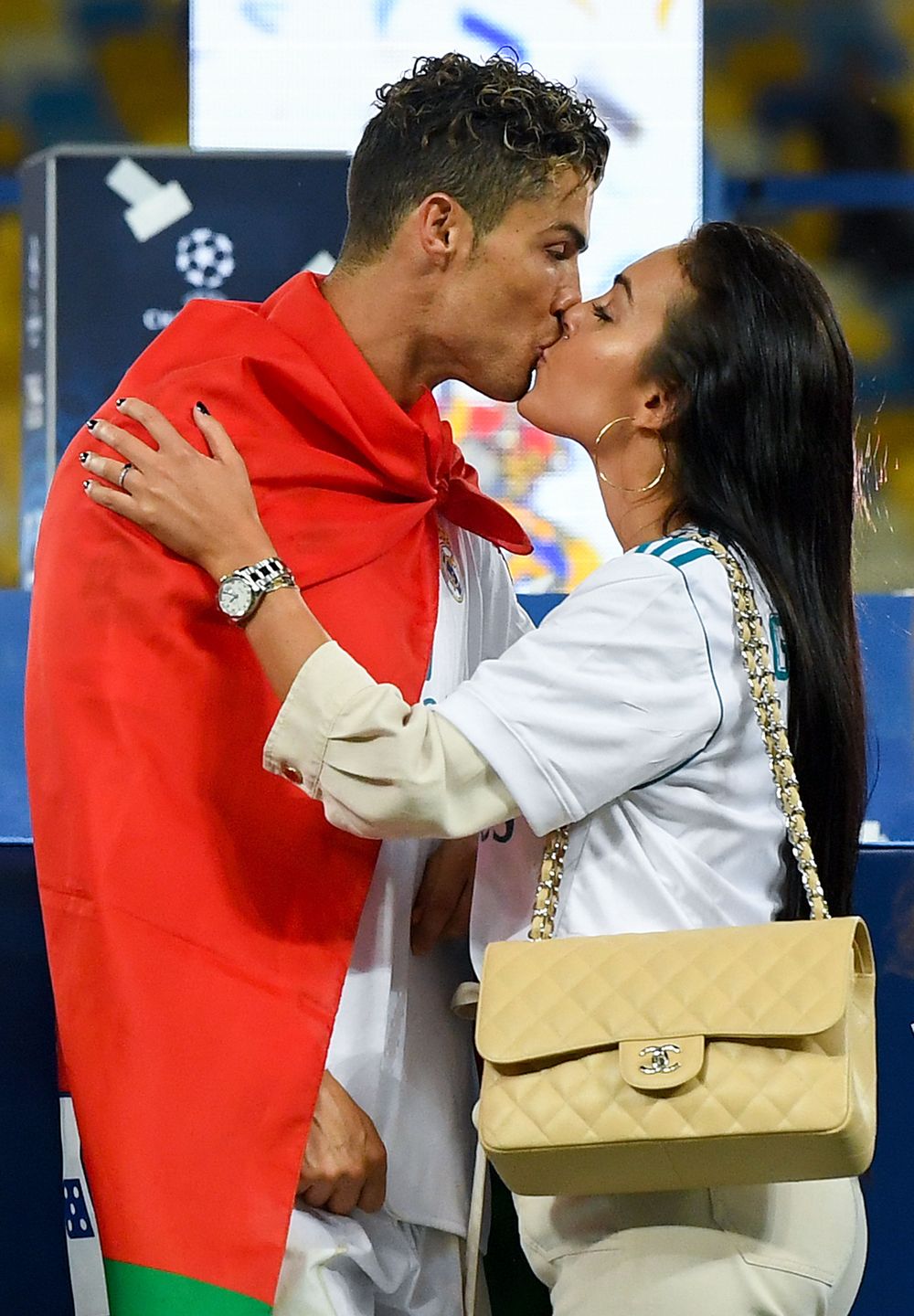 Żona Cristiano Ronaldo pochwaliła się kolekcją samochodów piłkarza