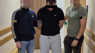 Ścigany listem gończym 27-latek ukrywał się za granicą. Kryminalni tylko czekali aż wróci do Polski